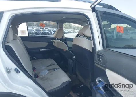 2016 Subaru Crosstrek 2.0I Premium z USA, uszkodzony, nr VIN JF2GPABC4G8284608